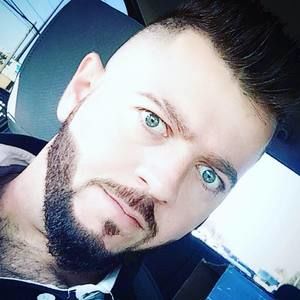 Meet your Posher, Rowaid