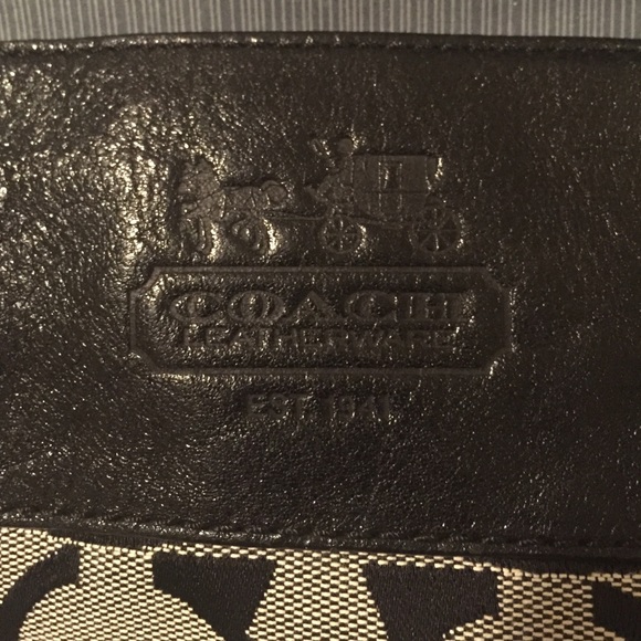 Authentic Coach shoulder bag-black - Picture 2 of 3
