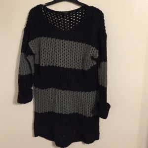 Ann Taylor Black & Gray Sweater