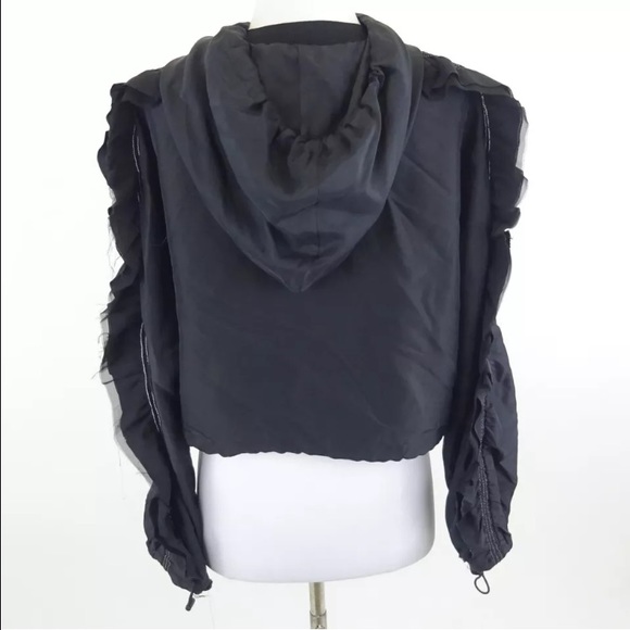 Kendall Jenner 3.1 Philip Lim Silk Hooded Jacket - Picture 4 of 5