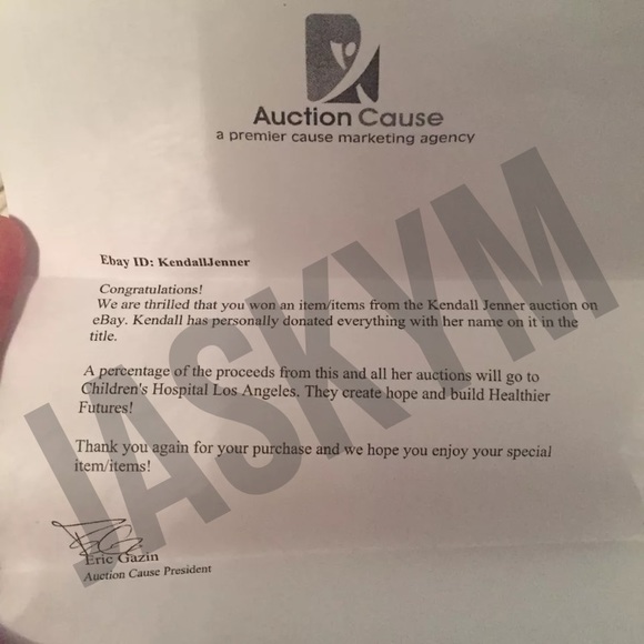 Kendall Jenner 3.1 Philip Lim Silk Hooded Jacket - Picture 5 of 5