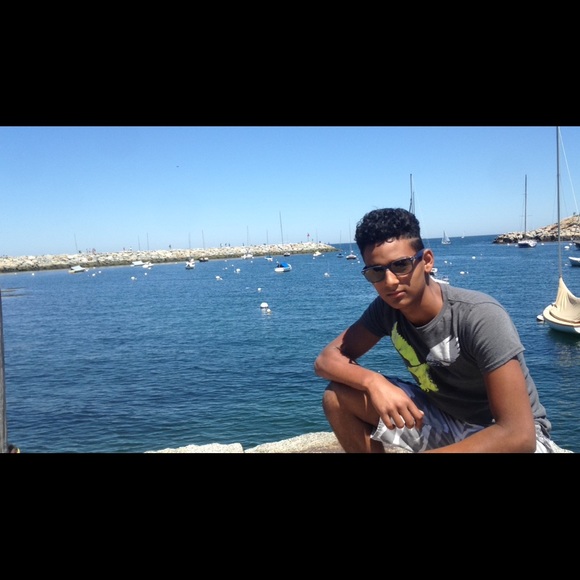 Meet your Posher, Lucas - Picture 1 of 1