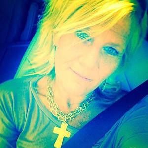 Meet your Posher, Joy