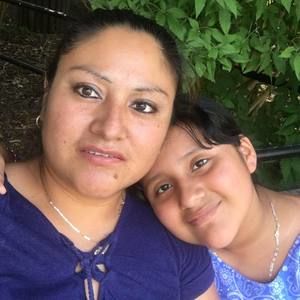 Meet your Posher, Ana