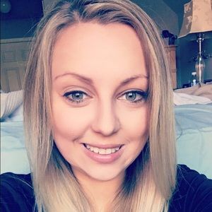 Meet your Posher, Eliska