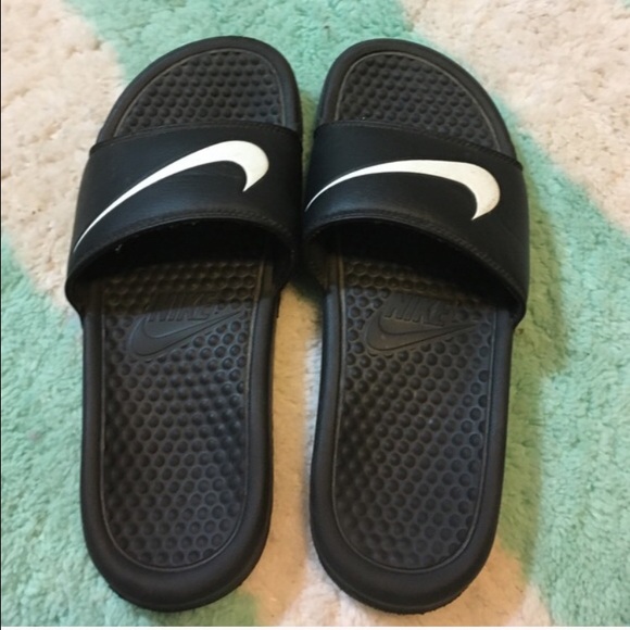 women's nike slides