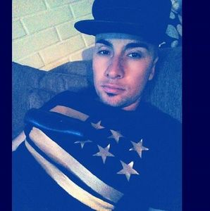 Meet your Posher, Kaylin