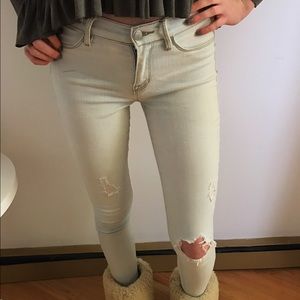 light wash jeans