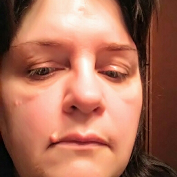 Meet your Posher, Sandra - Picture 1 of 1