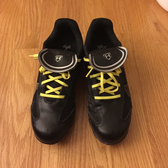 Under armour softball cleats