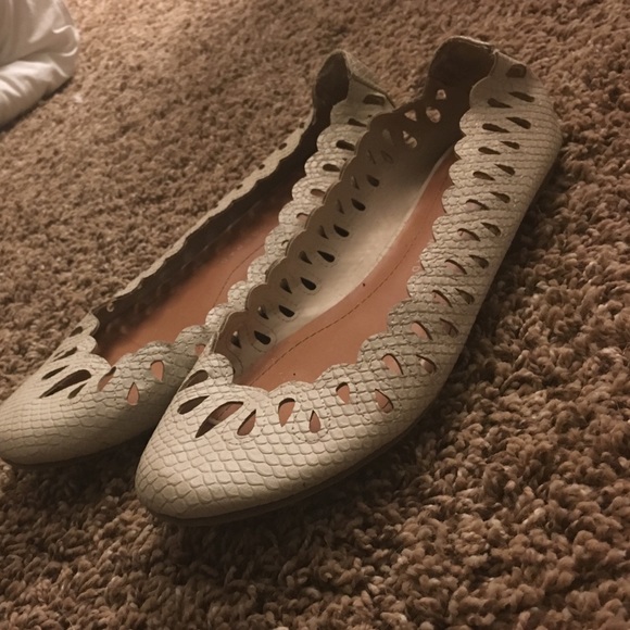 Lauren Conrad flats