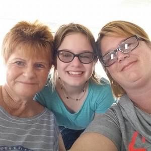 Meet your Posher, Dawn