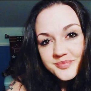 Meet your Posher, Lacey