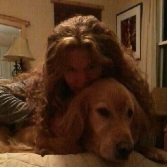 Meet your Posher, Laura - Picture 1 of 1