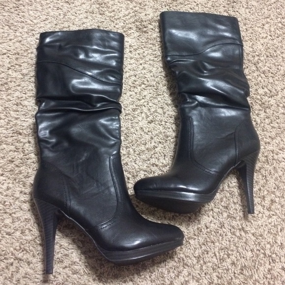 Cathy Jean black boots