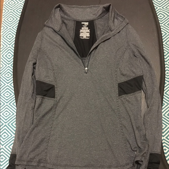 Danskin Pullover - Picture 1 of 2