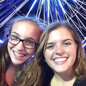 Meet your Posher, Leigh