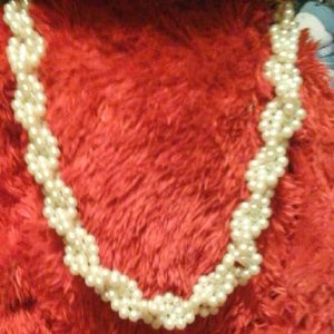 Pearl  necklace