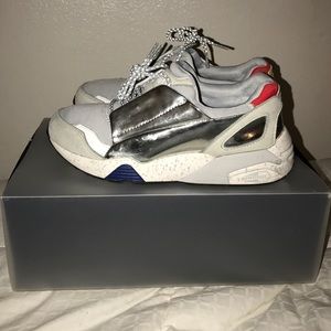 Alexander McQueen x Puma Lace Disc Gray sneaker