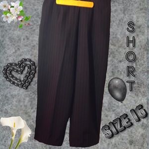 Pinstriped slacks w/elastic & zipper - 26" inseam