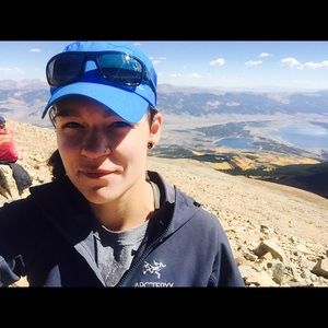 Meet your Posher, Aneliya