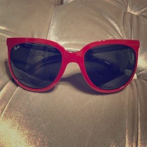 Red ray ban sunglasses