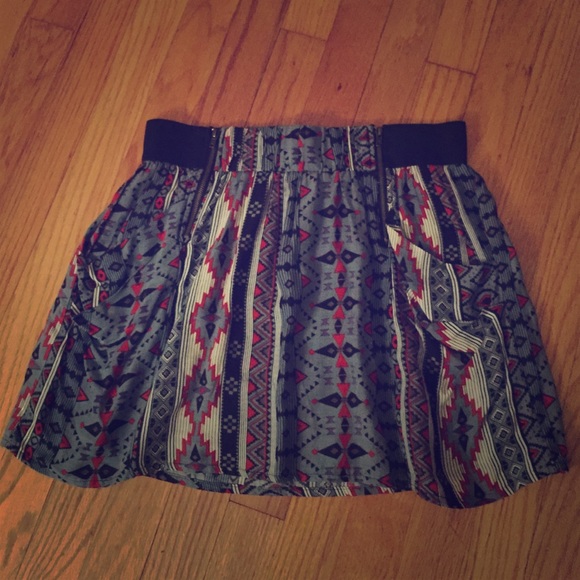 Aztec print skirt