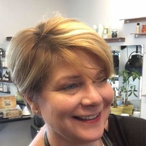 Meet your Posher, Amy