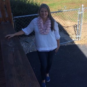 Meet your Posher, Stephanie