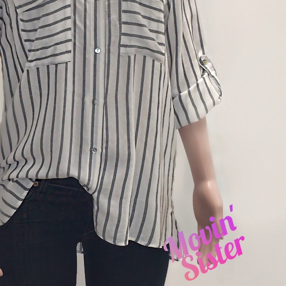 Zara Basic Button-Down Blouse, SZ L Gray/White