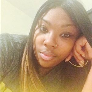 Meet your Posher, Joi