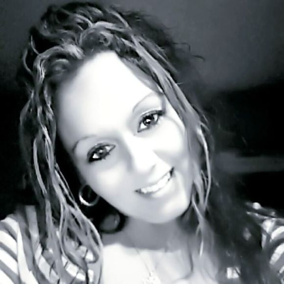 Meet your Posher, Jesseca - Picture 1 of 1