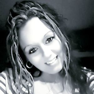 Meet your Posher, Jesseca