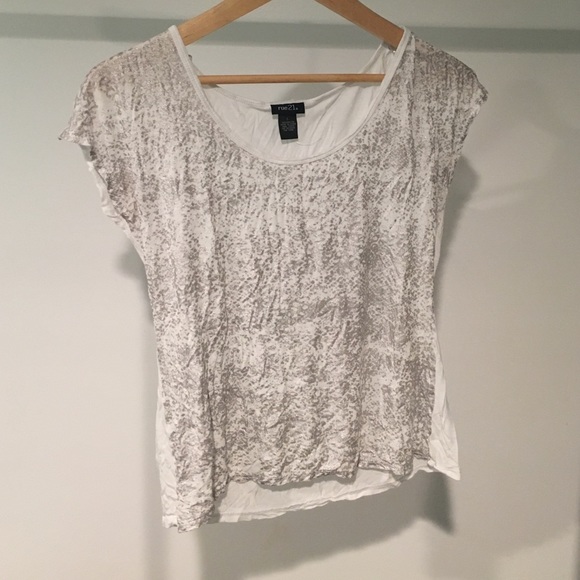 🎉Rue 21 white short sleeve shirt🎉