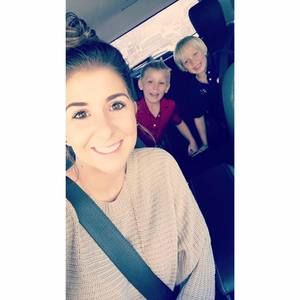 Meet your Posher, Brooke