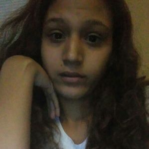 Meet your Posher, Kassandra