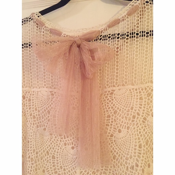 Ryu Cream Crochet Top - Picture 3 of 4