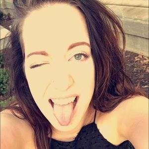 Meet your Posher, Gabrielle