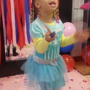 Meet your Posher, April