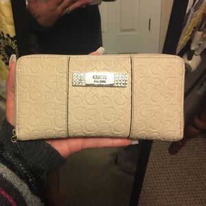 Matching guess Wallet