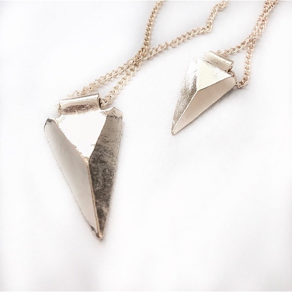 Kim City Jewelry - Last 1! LAYERED TRIANGLES DAINTY JEWELRY