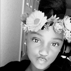 Meet your Posher, Special