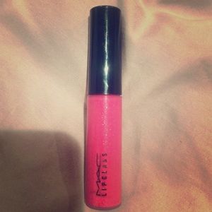 MAC- Girl About Town lip gloss