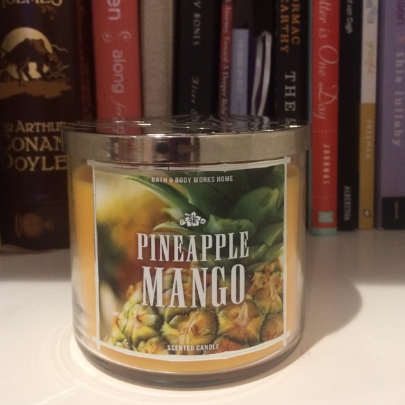 NEW Pineapple Mango jumbo candle