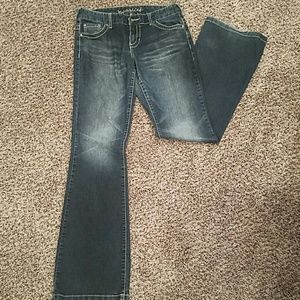 Maurices jeans