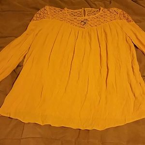 Mossimo mustard crochet shoulder blouse