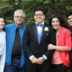 Meet your Posher, Issam