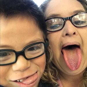 Meet your Posher, Connie