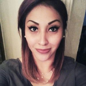 Meet your Posher, Jocelyn