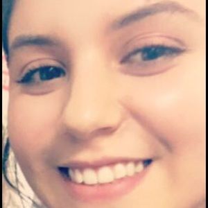 Meet your Posher, Fabiola